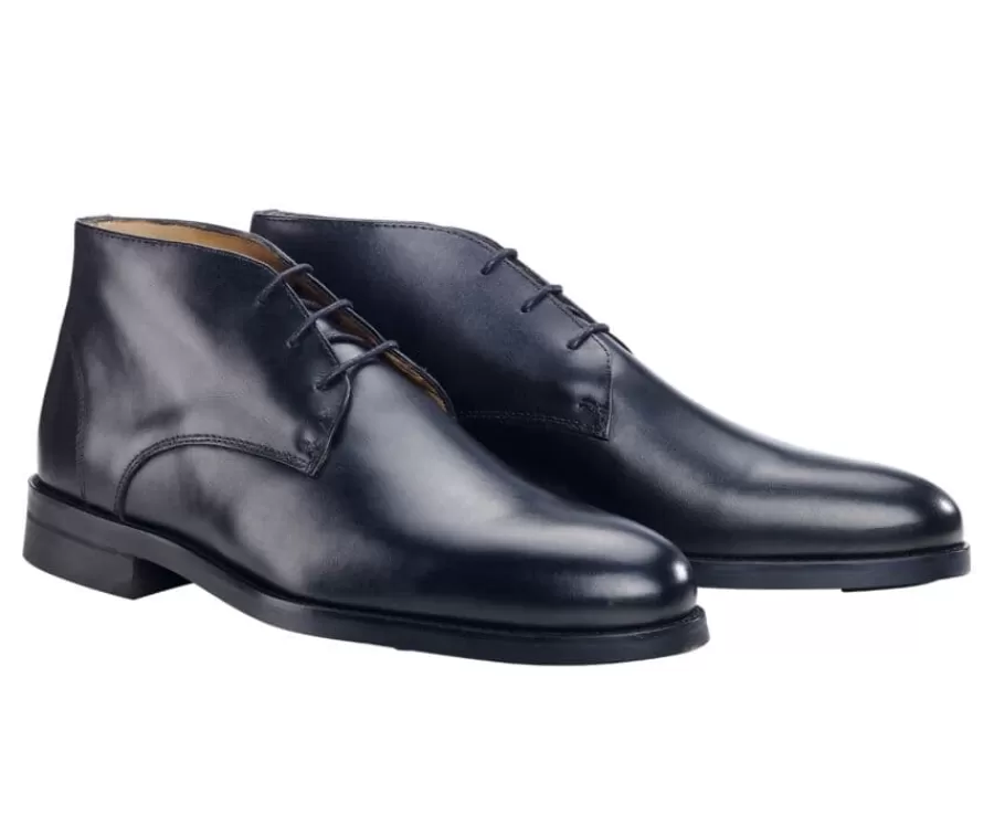 Sale Botas bajas de piel negra patinada para hombre. Watford Ii Gomme City Botas Y Botines