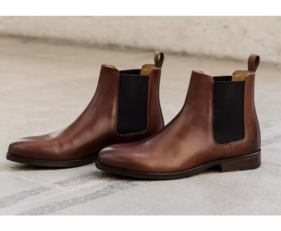 Fashion Botines de hombre en castaño patinado con suela de cuero y goma de caucho Dovon Patin Botas Chelsea | Botas Y Botines