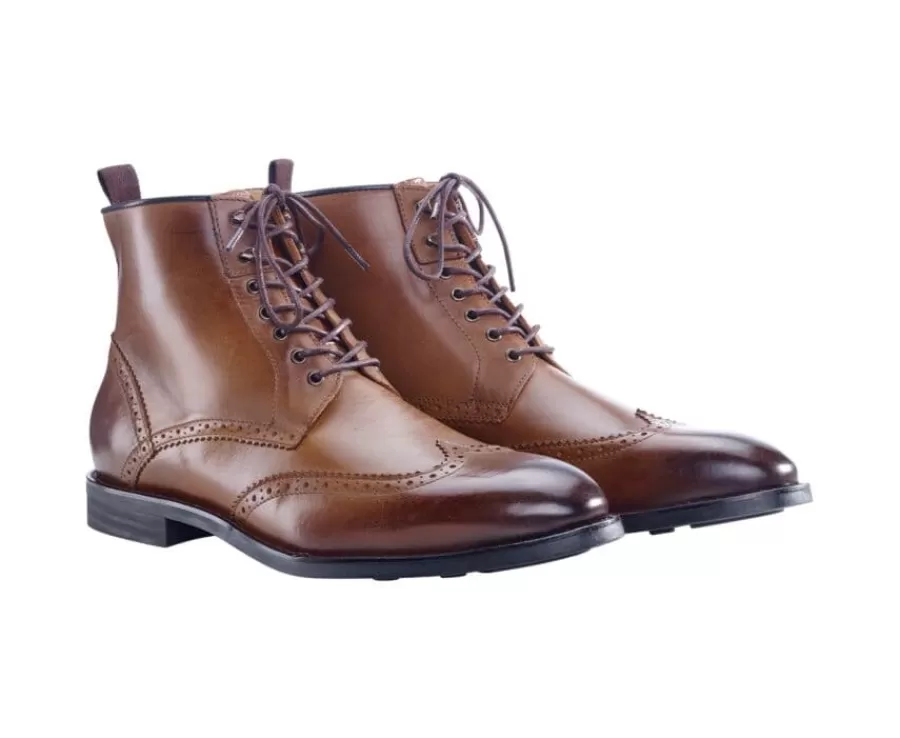 Shop Botines derby con cordones para hombre Chocolate patinado Charing Gomme City Botas Y Botines