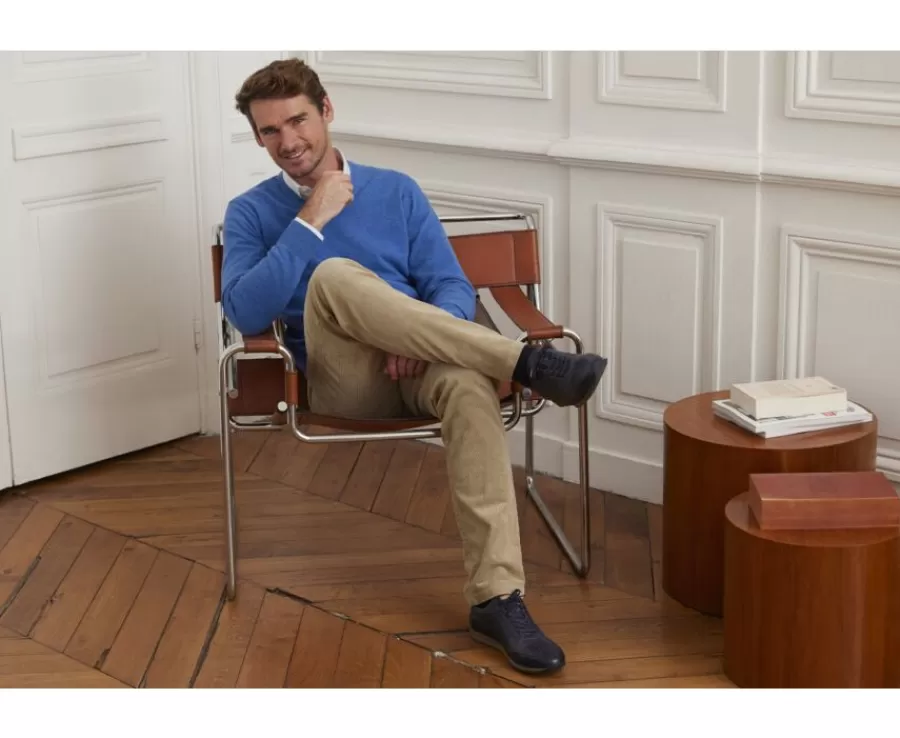 Shop Pantalón chino de pana Aceituna Claro para hombre Norman Pantalones Ajustados