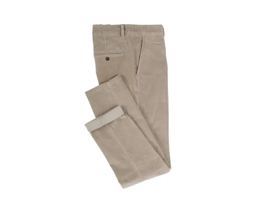 Shop Pantalón chino de pana Aceituna Claro para hombre Norman Pantalones Ajustados