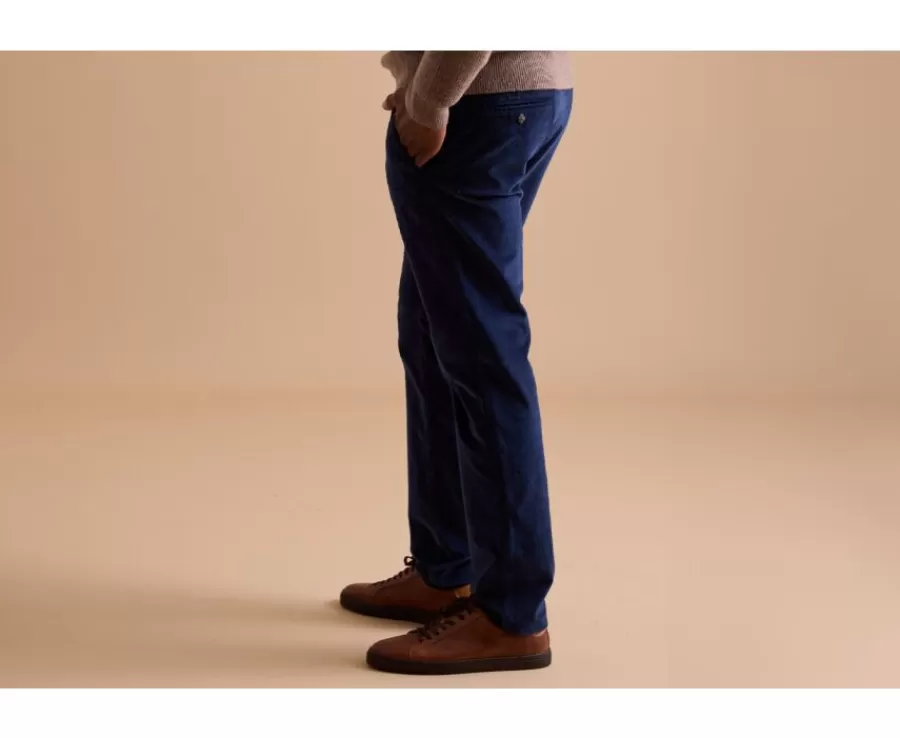 Flash Sale Pantalón chino de terciopelo Navy Kinsley Pantalones Ajustados