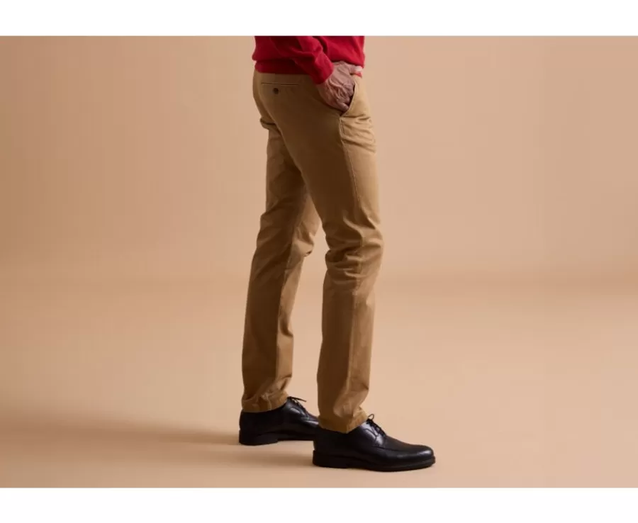 Shop Pantalón chino para hombre Camel Oscuro Nigel Ii Pantalones Ajustados | Pantalones Chino