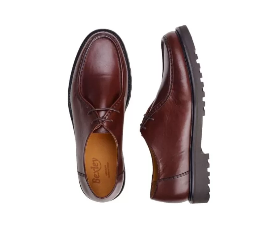 Shop Zapatos derby Chocolate Patinado para hombre con suela de goma Colney Ii Gomme Zapatos Derby Y Bluchers